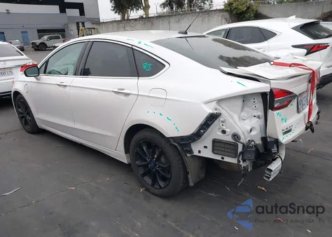 2019 Ford Fusion Energi Titanium из США, поврежденный, VIN 3FA6P0SU6KR134705